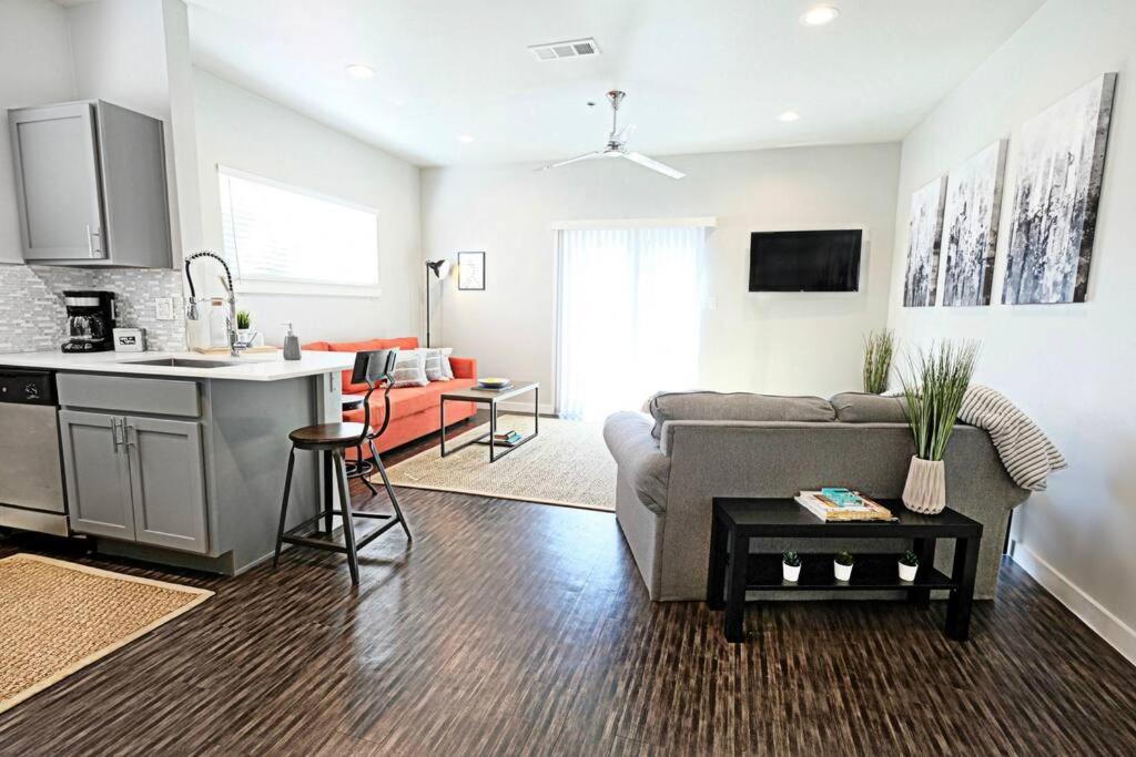 The Kozy Urban Dallas Flat 외부 사진